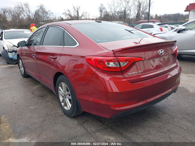 Hyundai SONATA SE 2015 5NPE24AFXFH223992 Image 3