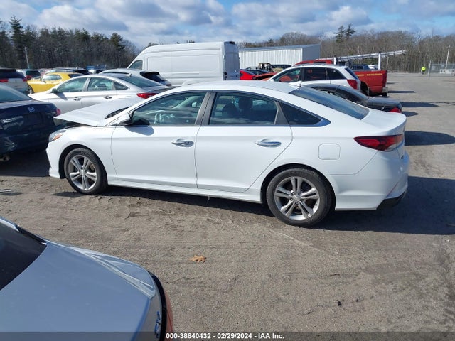 Hyundai SONATA SEL 2018 5NPE34AF8JH642011 Image 14