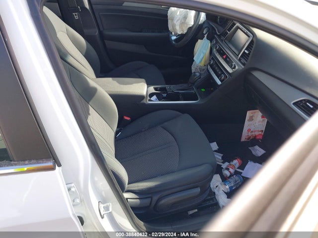 Hyundai SONATA SEL 2018 5NPE34AF8JH642011 Image 5