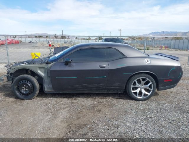 2C3CDZAG1GH107909 Dodge Challenger Sxt Plus