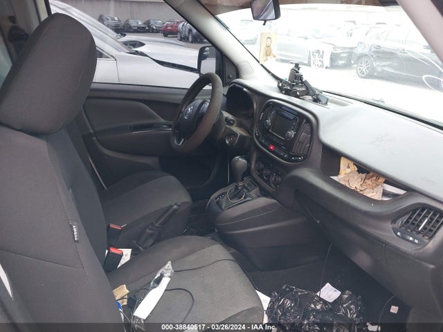 RAM Promaster City Tradesman Slt 2017 ZFBERFBB4H6E49872 Image 5