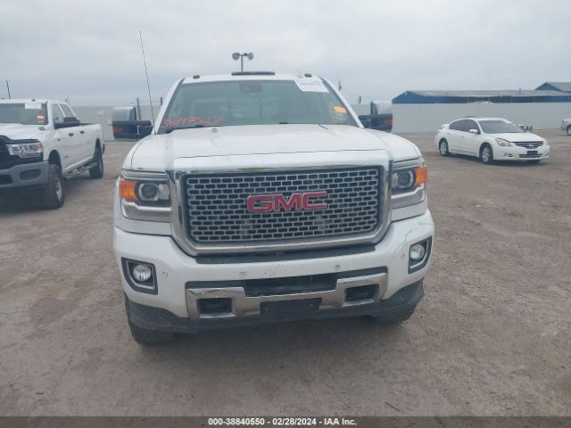 1GT12UE81GF186546 GMC Sierra 2500hd Denali