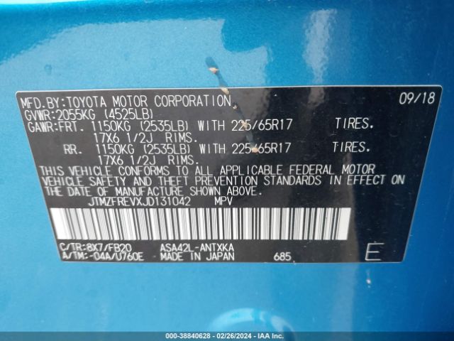 JTMZFREVXJD131042 Toyota RAV4 LE