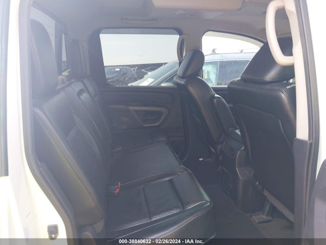 Nissan Titan Sl 2015 1N6BA0EC4FN504312 Image 8