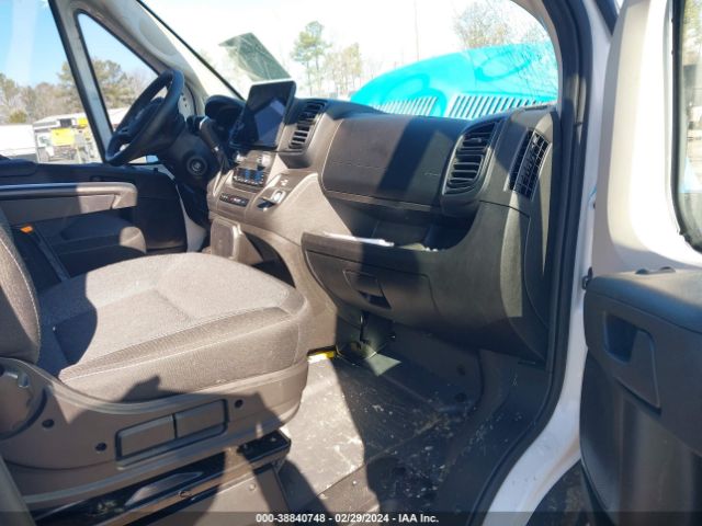 2022 RAM PROMASTER 3500 3C6MRVJG6NE142360 Photo 4