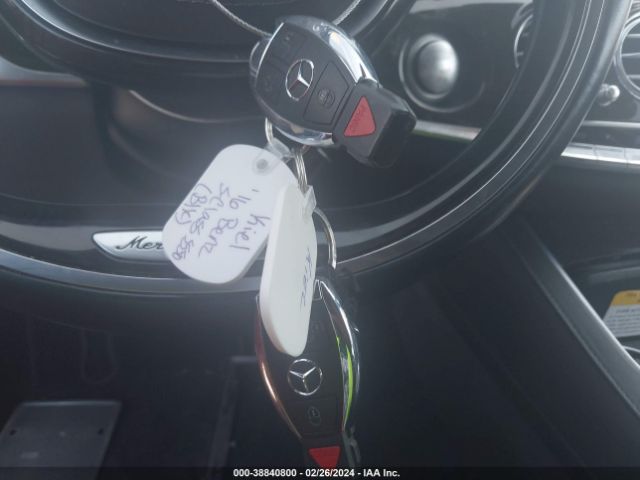 WDDUG8CB8GA206959 Mercedes-Benz S 550