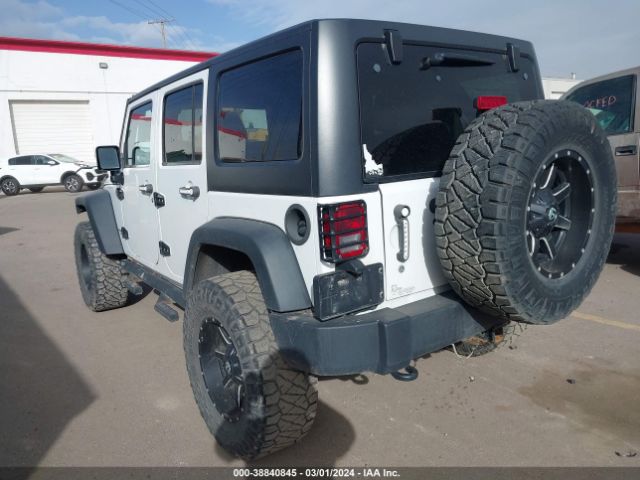 1C4BJWFG9EL310649 Jeep Wrangler Unlimited Rubicon