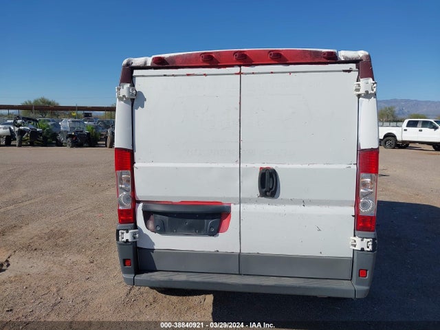 3C6TRVNG5GE108886 RAM Promaster 1500 Low Roof