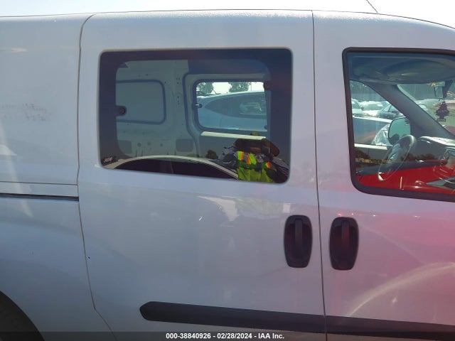 RAM Promaster City Tradesman 2018 ZFBERFAB0J6J79964 Image 13