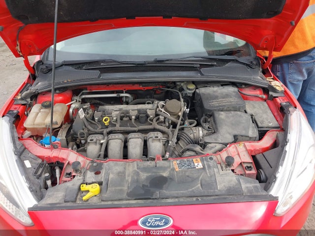 Ford FOCUS SE 2015 1FADP3K20FL350612 Image 10