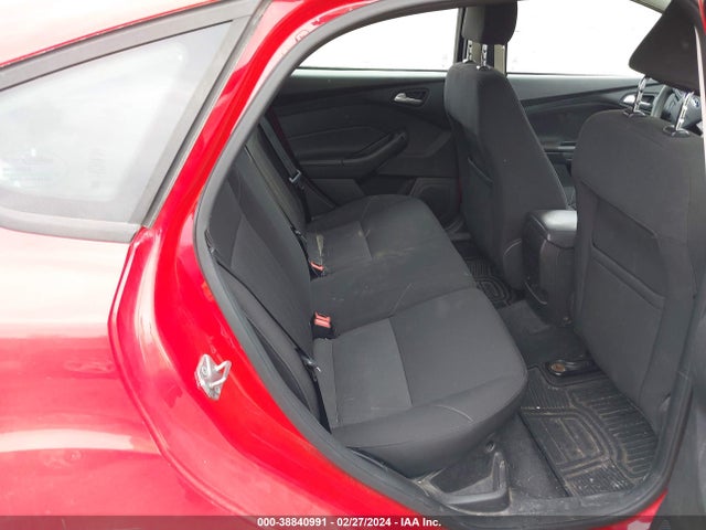 Ford FOCUS SE 2015 1FADP3K20FL350612 Image 8