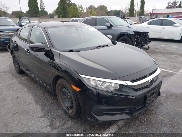 Honda Civic Lx 2017 2HGFC2F56HH516159 main image