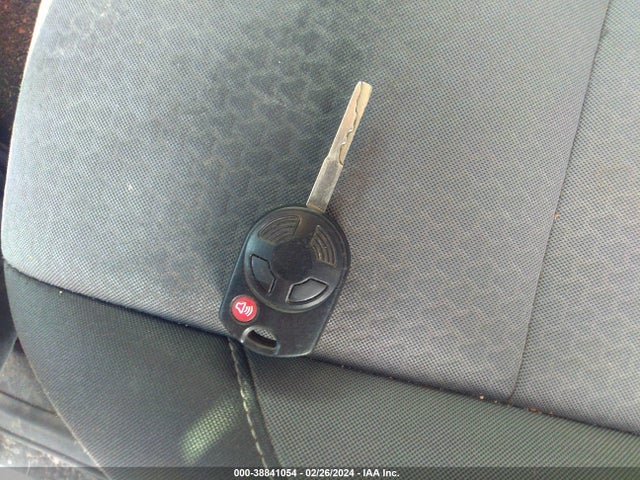 1FMCU9GD4JUA65423 Ford ESCAPE SE