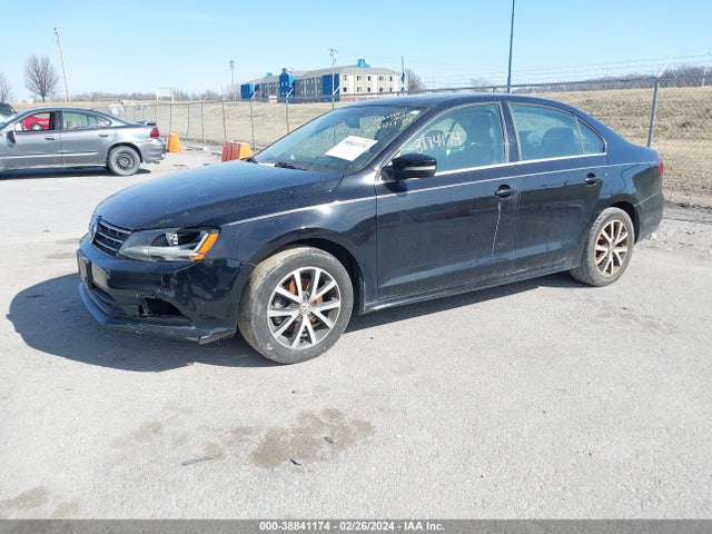 3VWDB7AJ4JM225478 Volkswagen Jetta 1.4t Se/1.4t Wolfsburg Edition