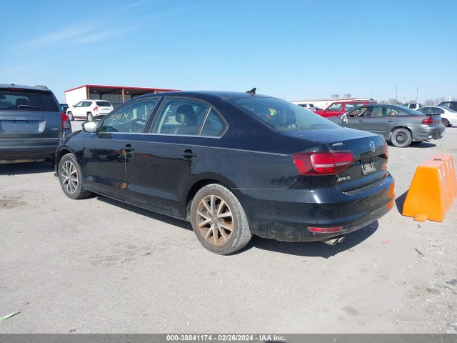 3VWDB7AJ4JM225478 Volkswagen Jetta 1.4t Se/1.4t Wolfsburg Edition