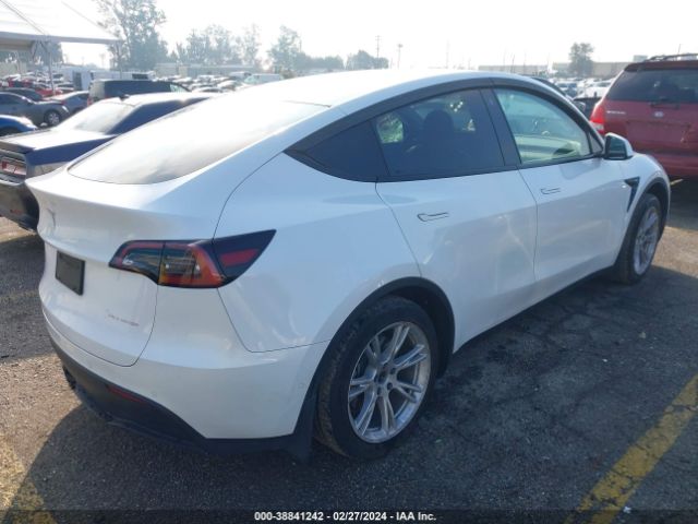 2021 TESLA MODEL Y 5YJYGAEE6MF294343 Photo 3