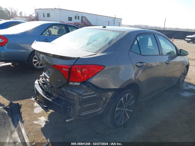 Toyota COROLLA SE 2017 2T1BURHE0HC843781 Image 4