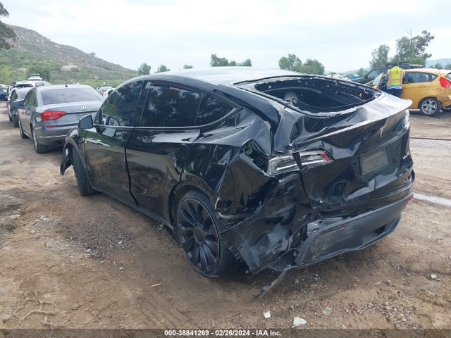 7SAYGDEF2NF487488 Tesla Model Y Performance Dual Motor All-wheel Drive