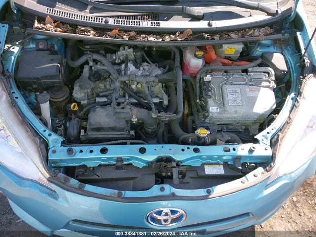 Toyota Prius C Three 2014 JTDKDTB39E1074959 Image 10