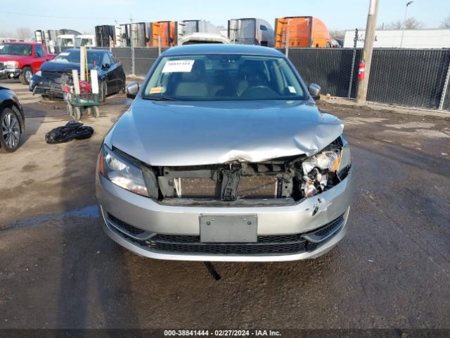 1VWAT7A30EC026548 Volkswagen Passat 1.8t Wolfsburg Edition