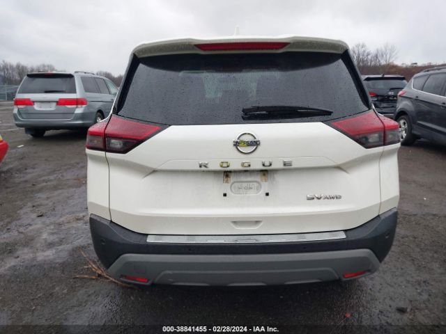 5N1AT3BB1MC811219 Nissan Rogue Sv Intelligent Awd