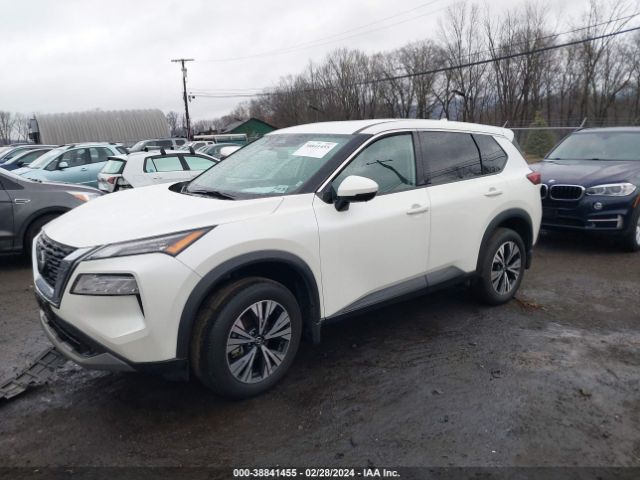 5N1AT3BB1MC811219 Nissan Rogue Sv Intelligent Awd