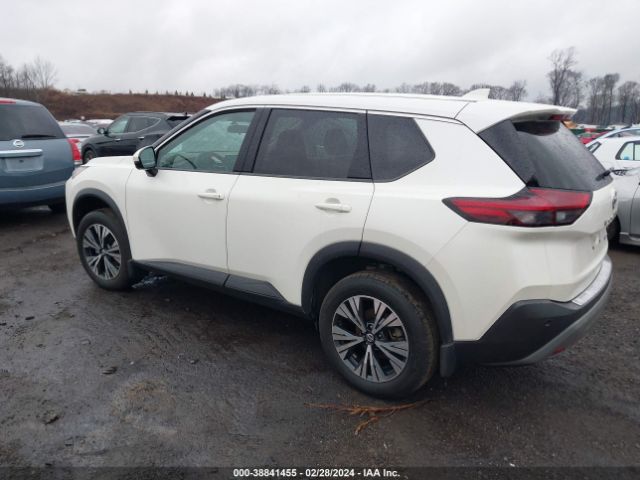 5N1AT3BB1MC811219 Nissan Rogue Sv Intelligent Awd