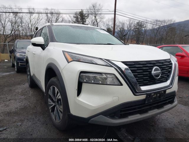 5N1AT3BB1MC811219 Nissan Rogue Sv Intelligent Awd