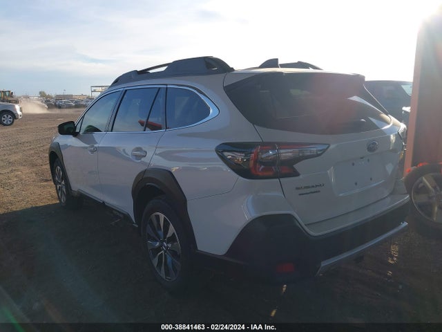Subaru Outback Limited 2023 4S4BTANC5P3184090 Image 3
