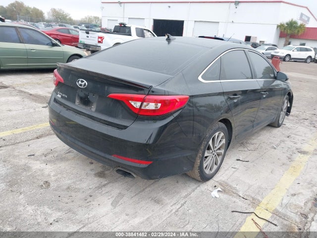 Hyundai SONATA SE 2017 5NPE24AF9HH581006 Image 4