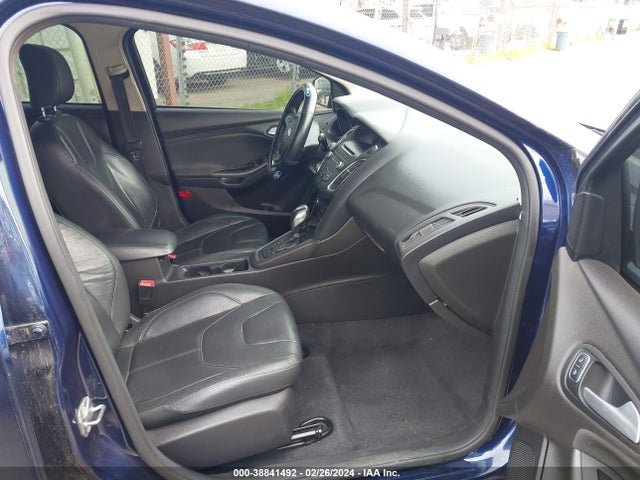 2016 FORD FOCUS SE VIN: 1FADP3K29GL205490