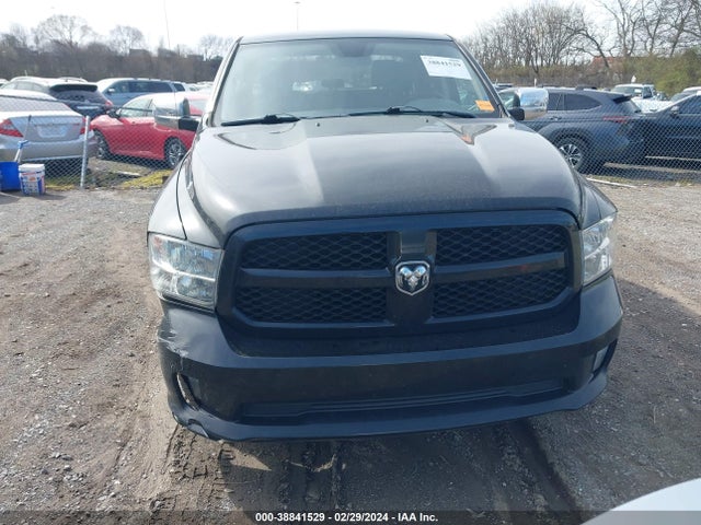 RAM 1500 Classic Express  4x2 5'7 Box 2019 1C6RR6KT5KS528817 Image 12