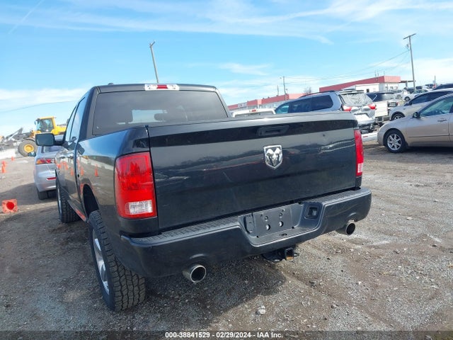 RAM 1500 Classic Express  4x2 5'7 Box 2019 1C6RR6KT5KS528817 Image 16