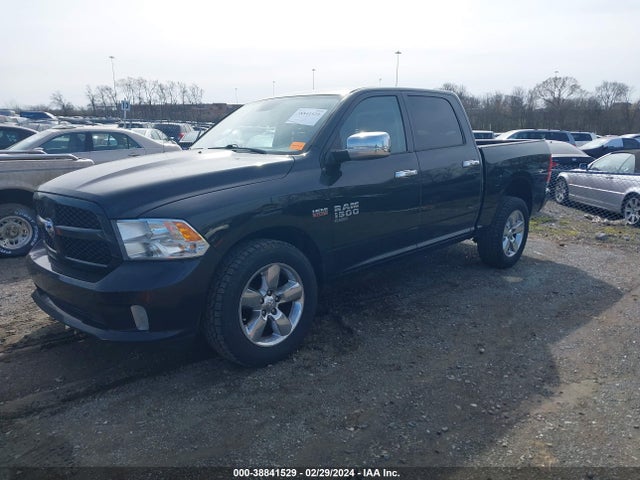 RAM 1500 Classic Express  4x2 5'7 Box 2019 1C6RR6KT5KS528817 Image 2