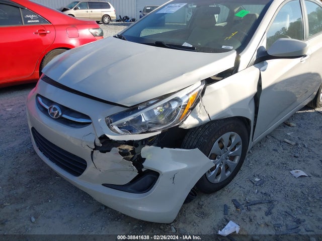 Hyundai ACCENT SE 2017 KMHCT4AE7HU220144 Image 6