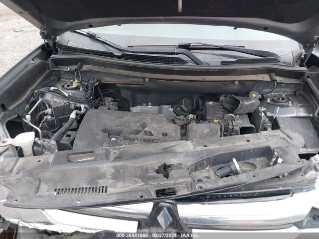 Mitsubishi Outlander Se 2017 JA4AZ3A39HZ044844 Image 10