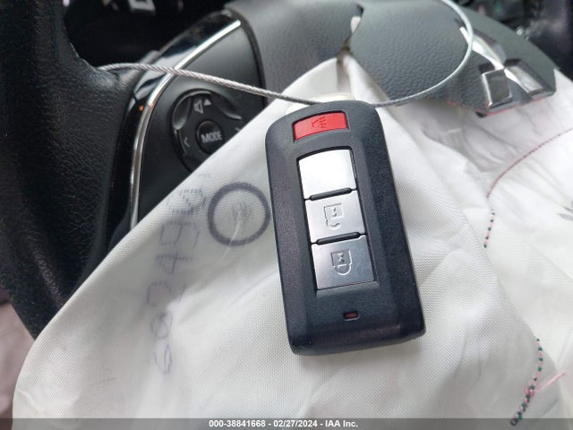 Mitsubishi Outlander Se 2017 JA4AZ3A39HZ044844 Image 11