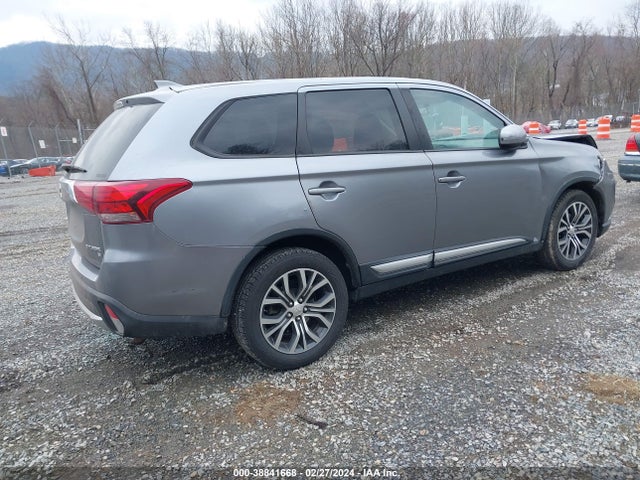 Mitsubishi Outlander Se 2017 JA4AZ3A39HZ044844 Image 4