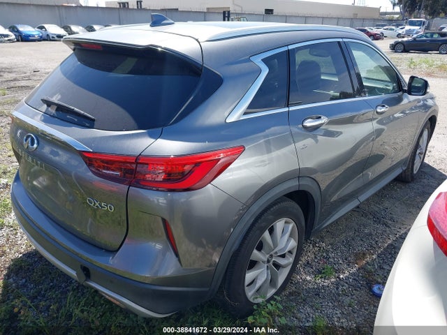 3PCAJ5M11KF104731 Infiniti Qx50 Essential