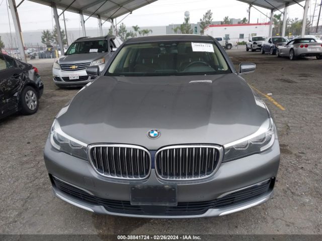 WBA7E2C5XJG741992 BMW 740I