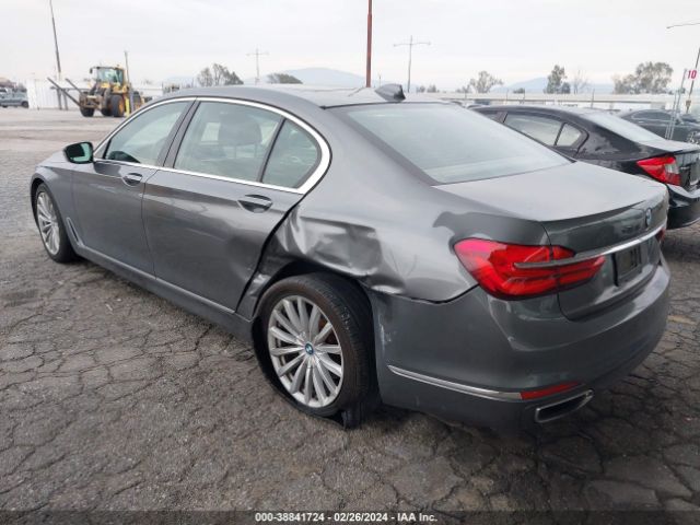 WBA7E2C5XJG741992 BMW 740I