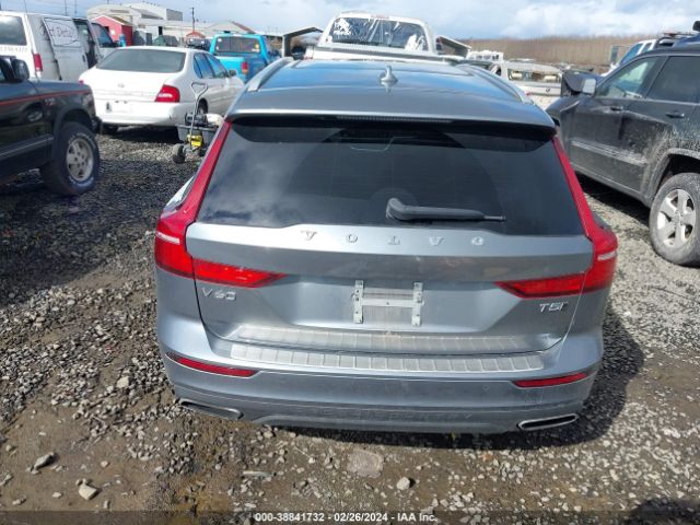 YV4102WK1L1031102 Volvo V60 Cross Country T5