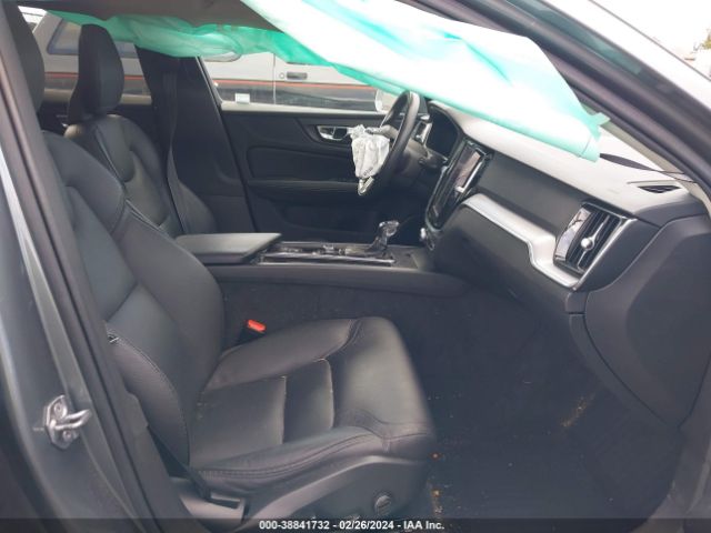 YV4102WK1L1031102 Volvo V60 Cross Country T5