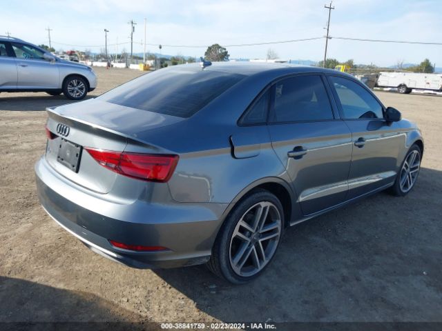 WAUAUGFF5H1045077 Audi A3 2.0t Premium