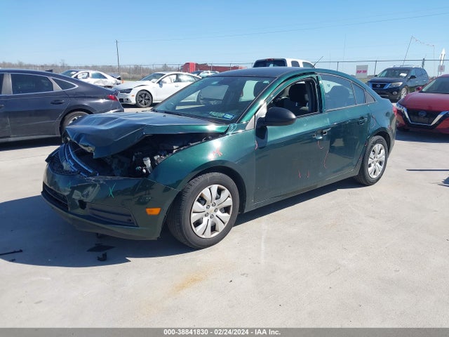 Chevrolet Cruze Ls Auto 2014 1G1PA5SH9E7478095 Image 2