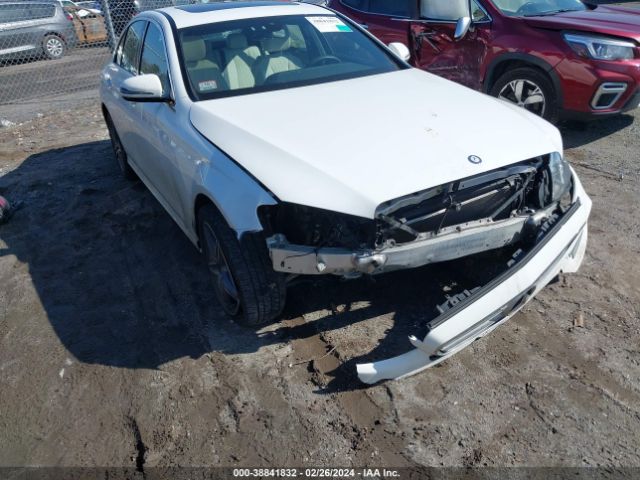 WDDZF4KB2HA024663 Mercedes-Benz E 300 4matic