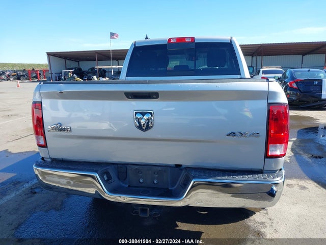 2015 RAM 1500 BIG HORN VIN: 1C6RR7LG3FS740404