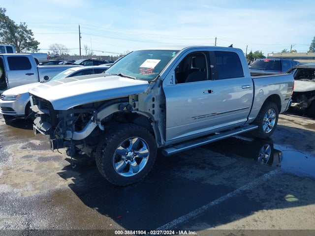 2015 RAM 1500 BIG HORN VIN: 1C6RR7LG3FS740404