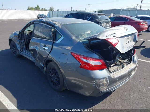 Nissan Altima 2.5 S 2017 1N4AL3AP2HN356236 Image 3