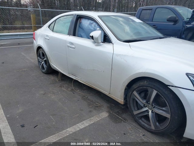 Lexus IS 200T 2017 JTHBA1D21H5060924 Image 12
